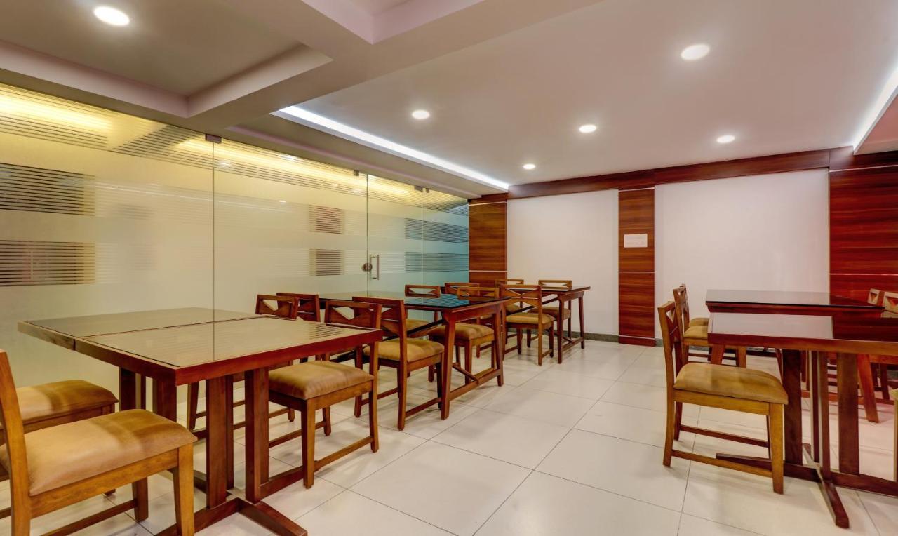 Treebo Park Hotel Thiruvananthapuram Exterior photo