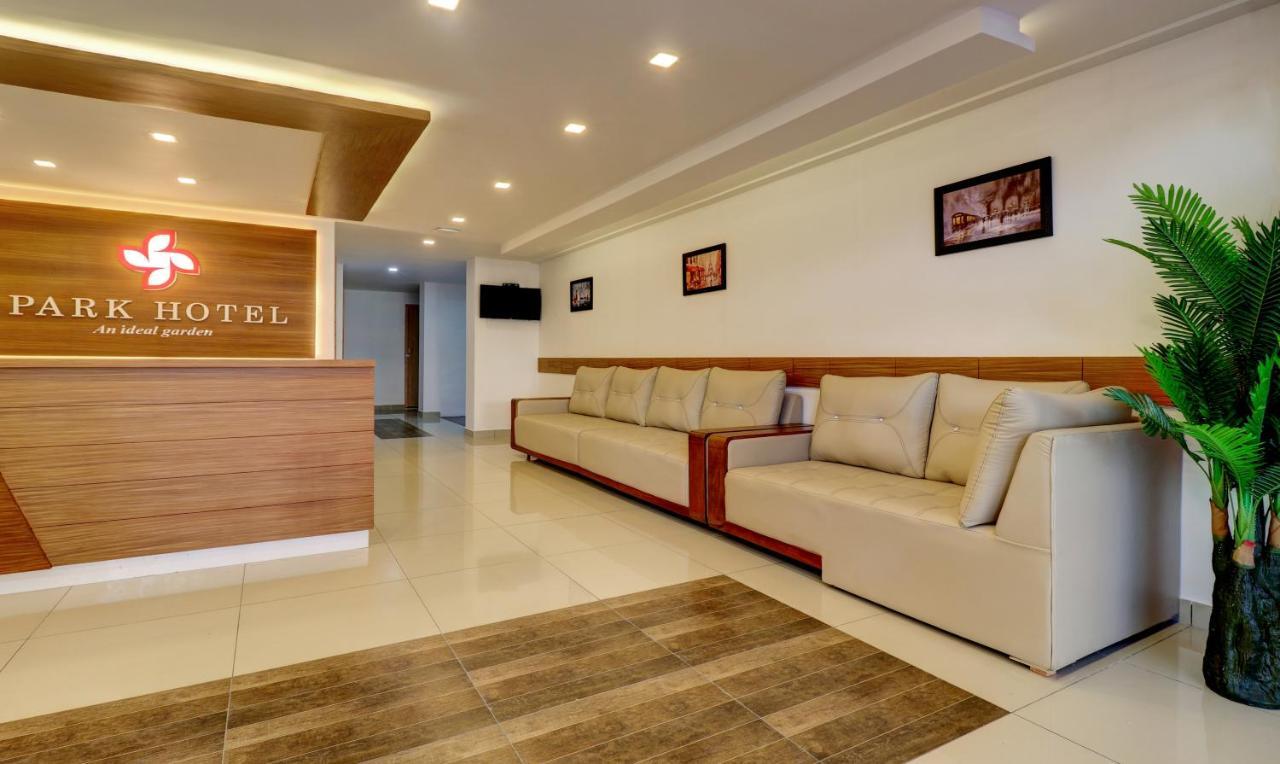 Treebo Park Hotel Thiruvananthapuram Exterior photo